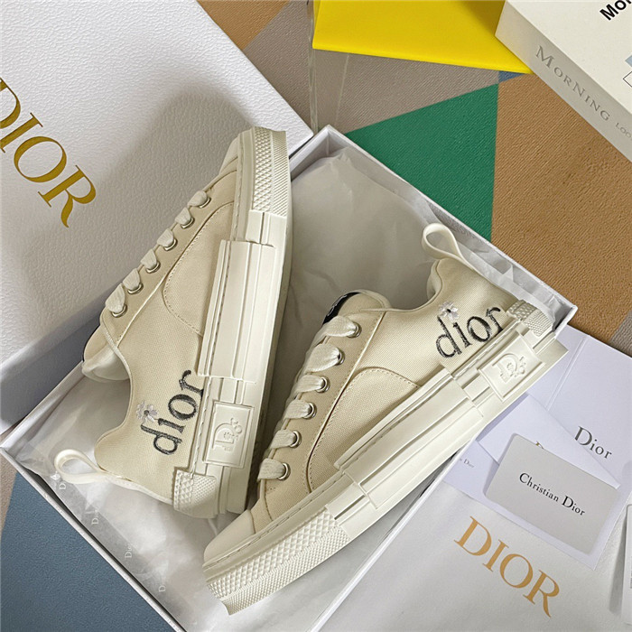 b23 oblique sneaker
