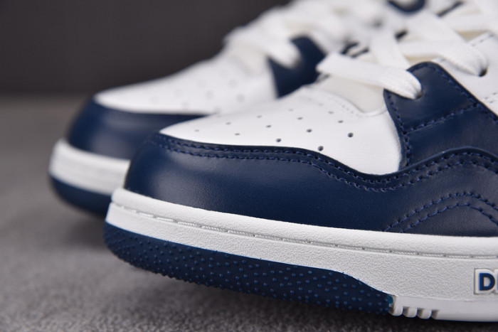 d1or b57 shoes