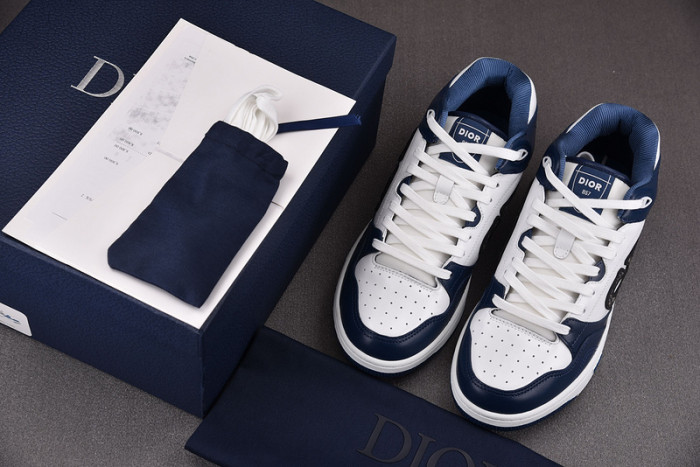 d1or b57 shoes