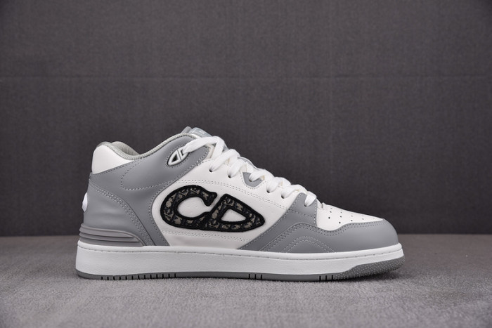 d1or b57 shoes