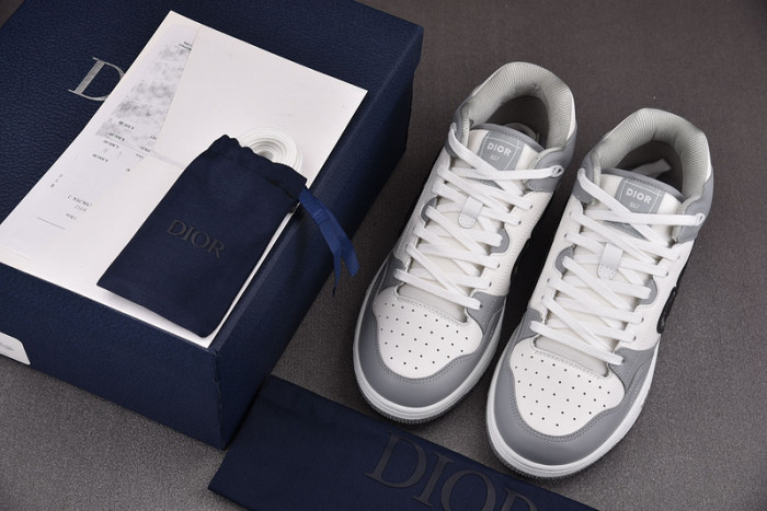 d1or b57 shoes
