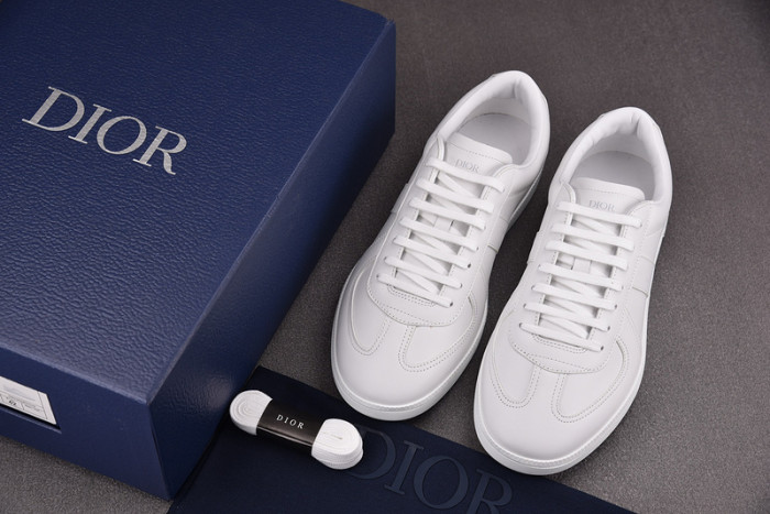 D1OR B01 Sneakers