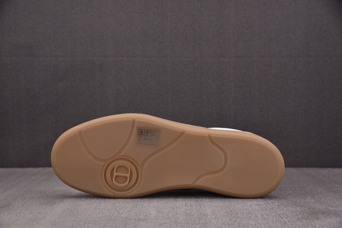 D1OR B01 Sneakers