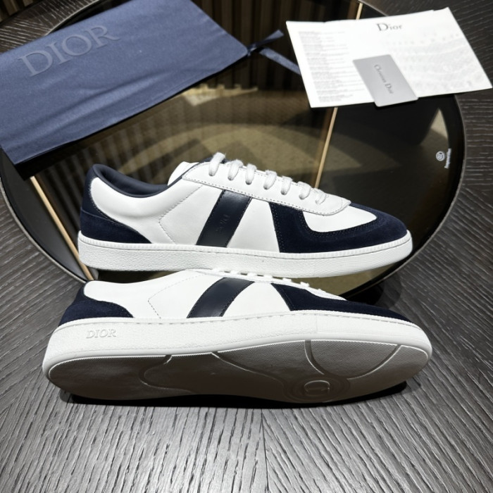 D1OR B01 Sneakers