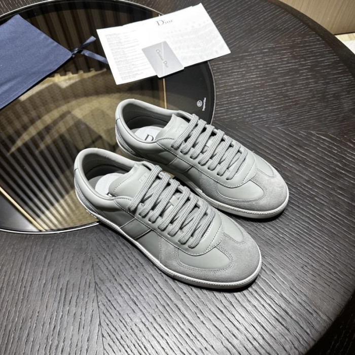 D1OR B01 Sneakers