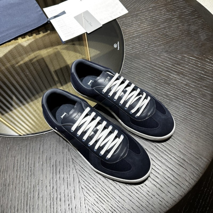 D1OR B01 Sneakers