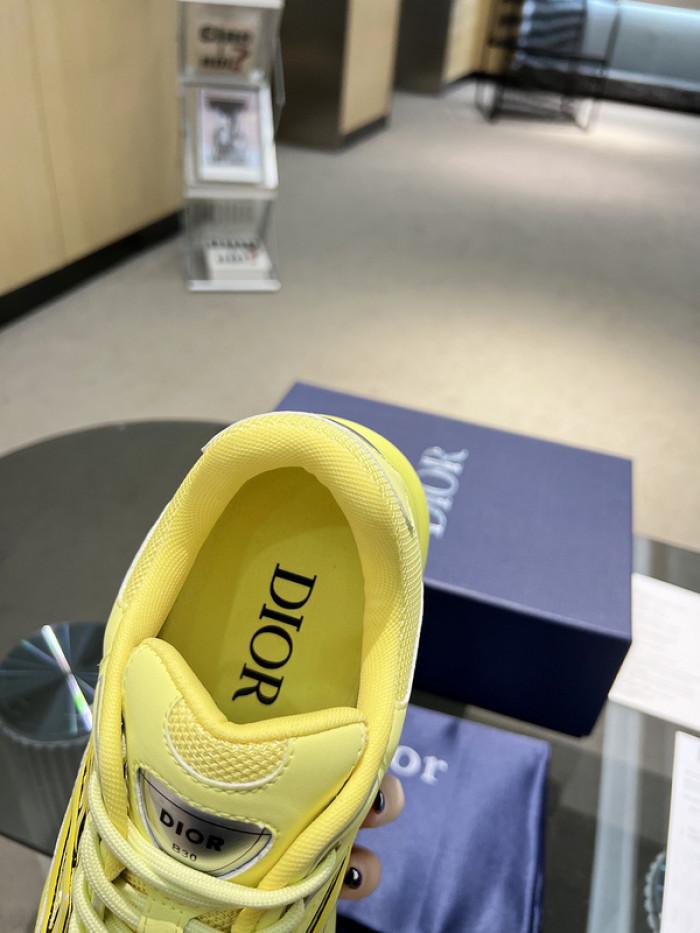 d1or b30 sneakers