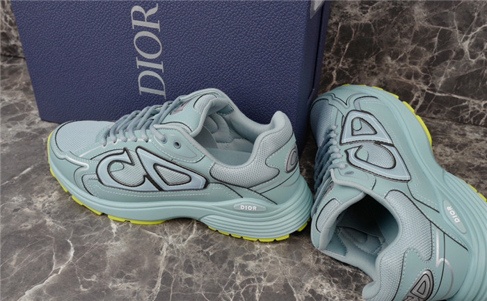d1or b30 sneakers