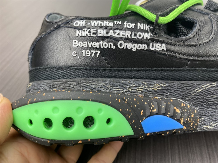 of x nike blazer low black/black-green dh7863-001