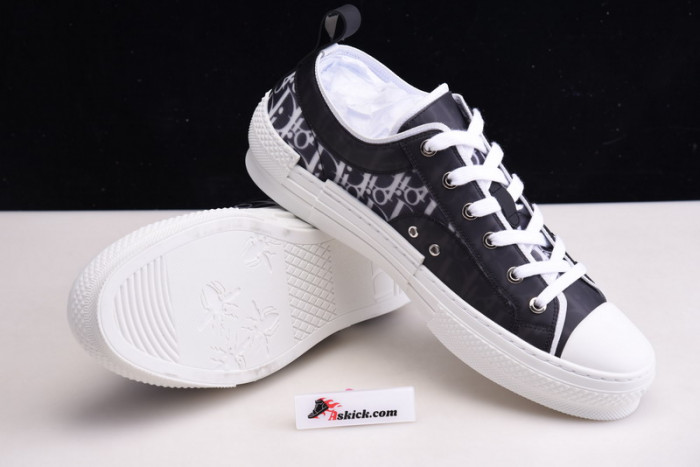 b23 oblique sneaker