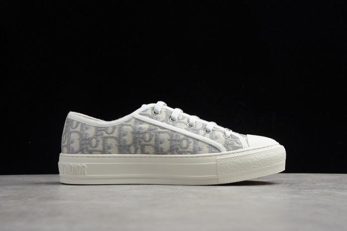 b23 oblique sneaker