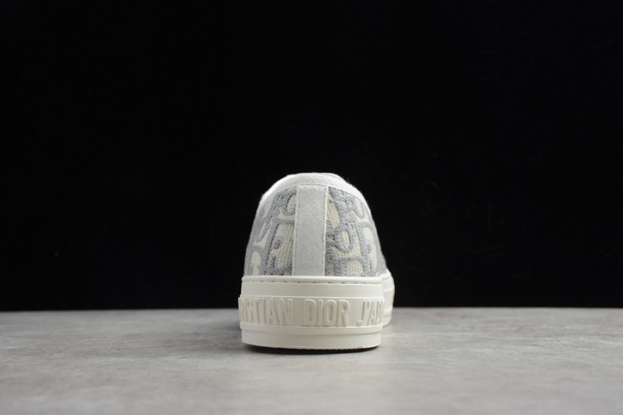 b23 oblique sneaker