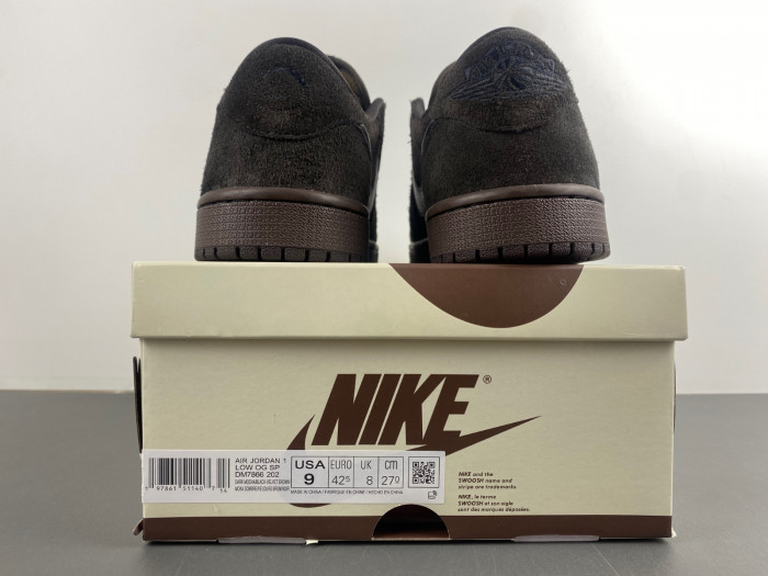 travis scott x air jordan 1 low og “velvet brown” dm7866-202.