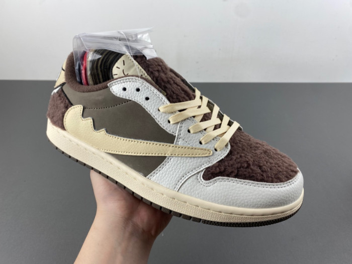 Travis Scott x Jordan Air Jordan 1 Low Labubu DM7866-717