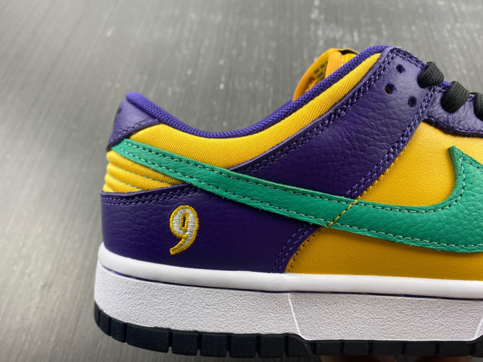 nike dunk low lx lisa leslie do9581-500