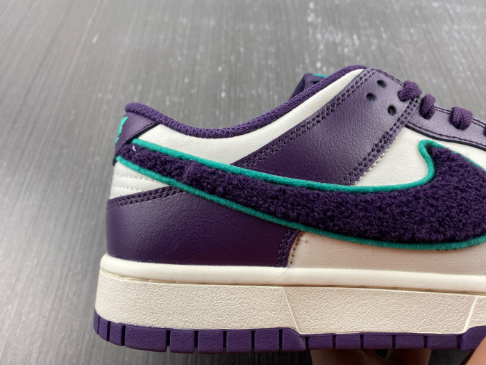 nike dunk low chenille dq7683-100
