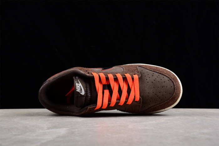 nike dunk low “baroque brown” dq8801-200