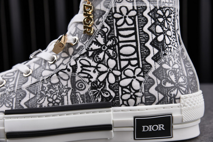 b23 oblique sneaker