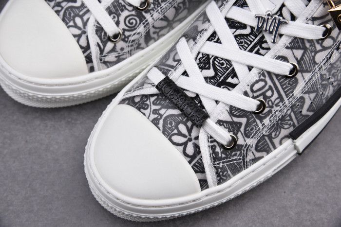 b23 oblique sneaker