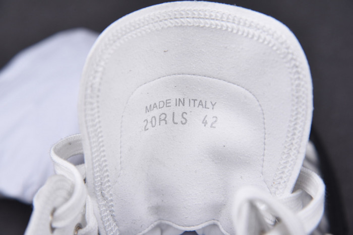 b23 oblique sneaker