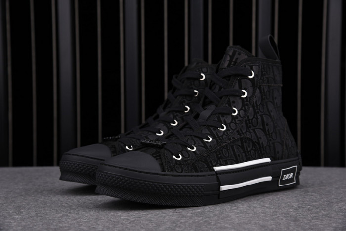 b23 oblique sneaker
