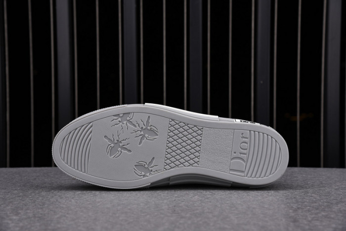 b23 oblique sneaker