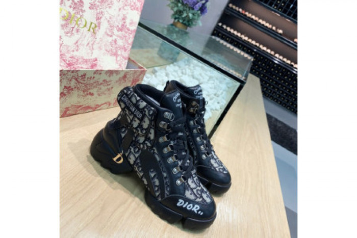 D*or high top sneaker