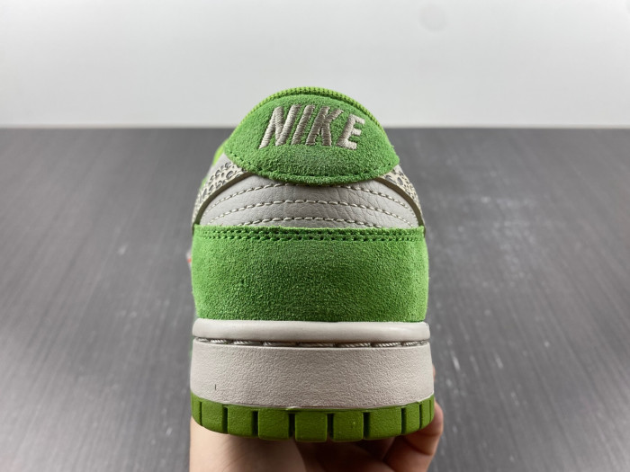 nike dunk low as safari chlorophyll dr0156-300