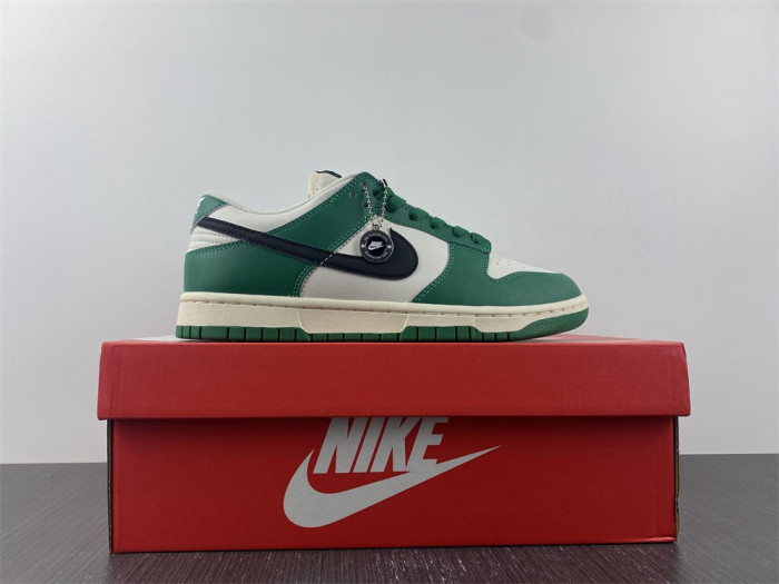 nike dunk low se “lottery” dr9654-100