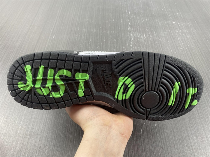 nike dunk low disrupt 2 just do it snakeskin dv1490-161