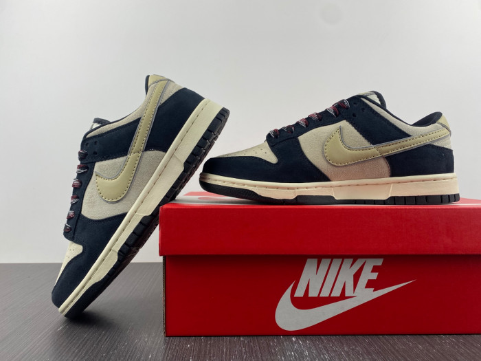 nike dunk low “navy suede” dv3054-001