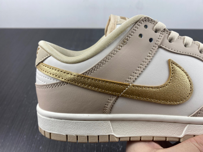 nike dunk low phantom metallic gold dx5930-001