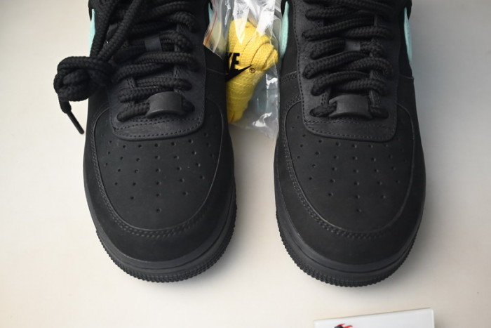 T*f*ny & co. x nike air force 1 low dz1382-001