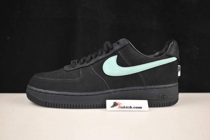 T*f*ny & co. x nike air force 1 low dz1382-001