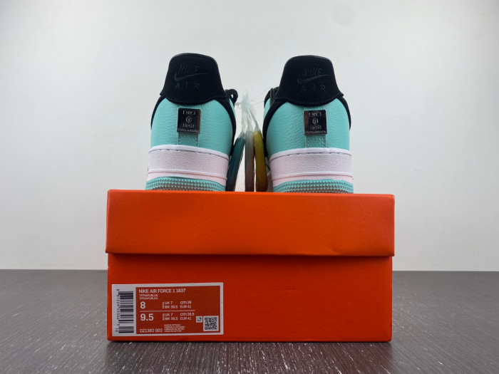 T*f*ny & co. x nike air force 1 low dz1382-002