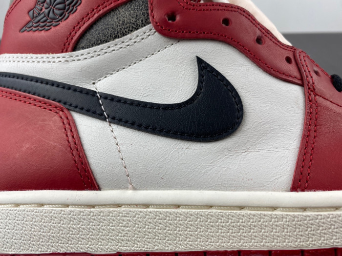 Air Jordan 1 High OG Chicago Lost and Found DZ5485-612