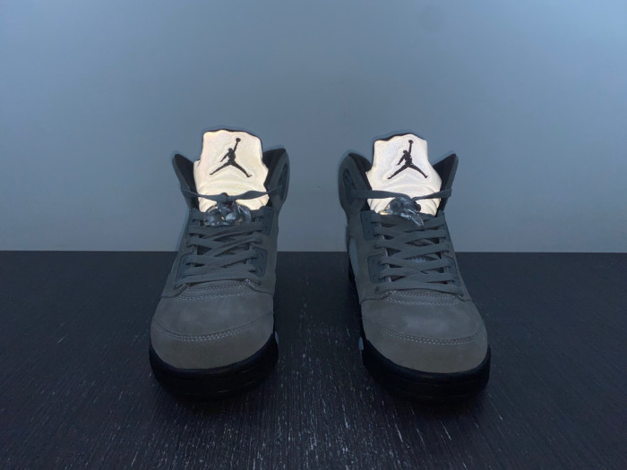 a ma maniére x air jordan 5 light bone fd1330-006