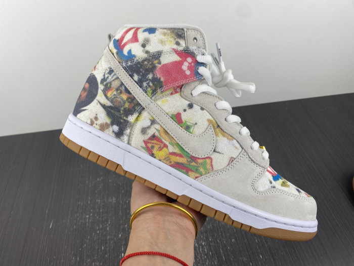S*p*reme x nike sb dunk high “rammellzee” fd8779-100