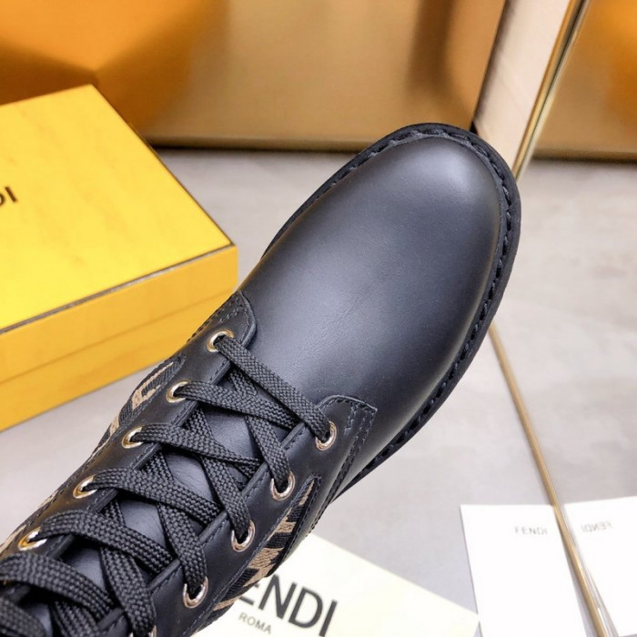 F**di boots