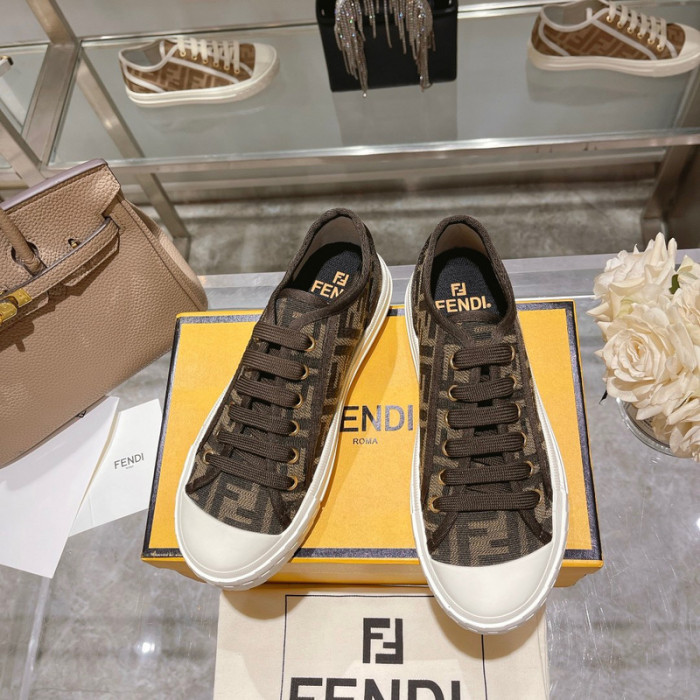 F**di shoes