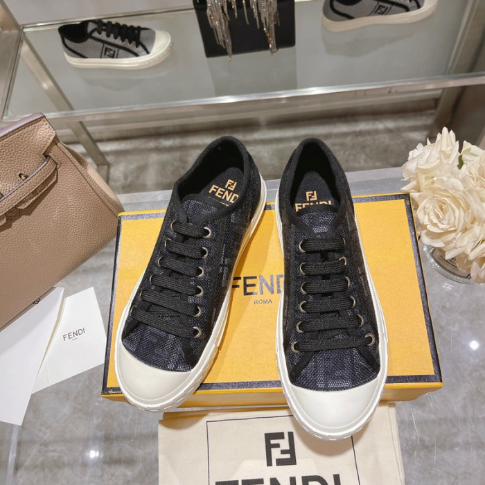 F**di shoes