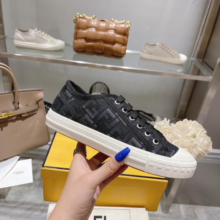 F**di shoes