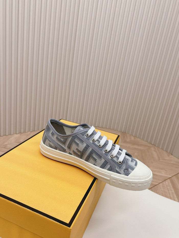 F**di shoes