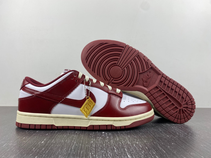 nike dunk low prm vintage team red fj4555-100