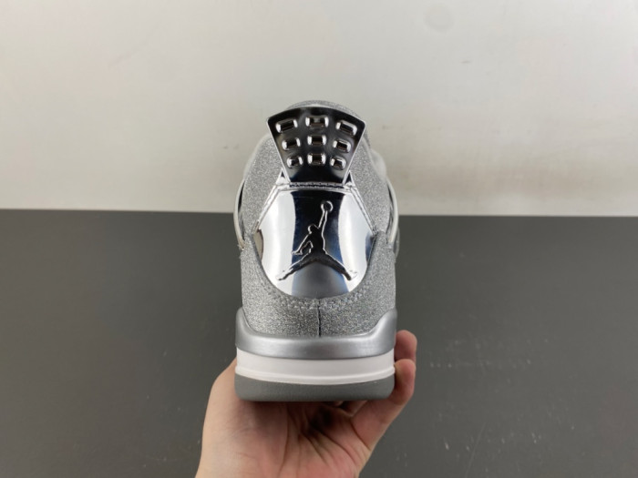 Air Jordan 4 Retro FQ8138-092