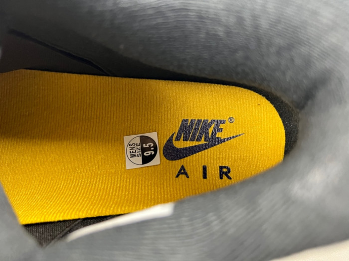 Air Jordan 4 OG “Lakers” FV5029-500
