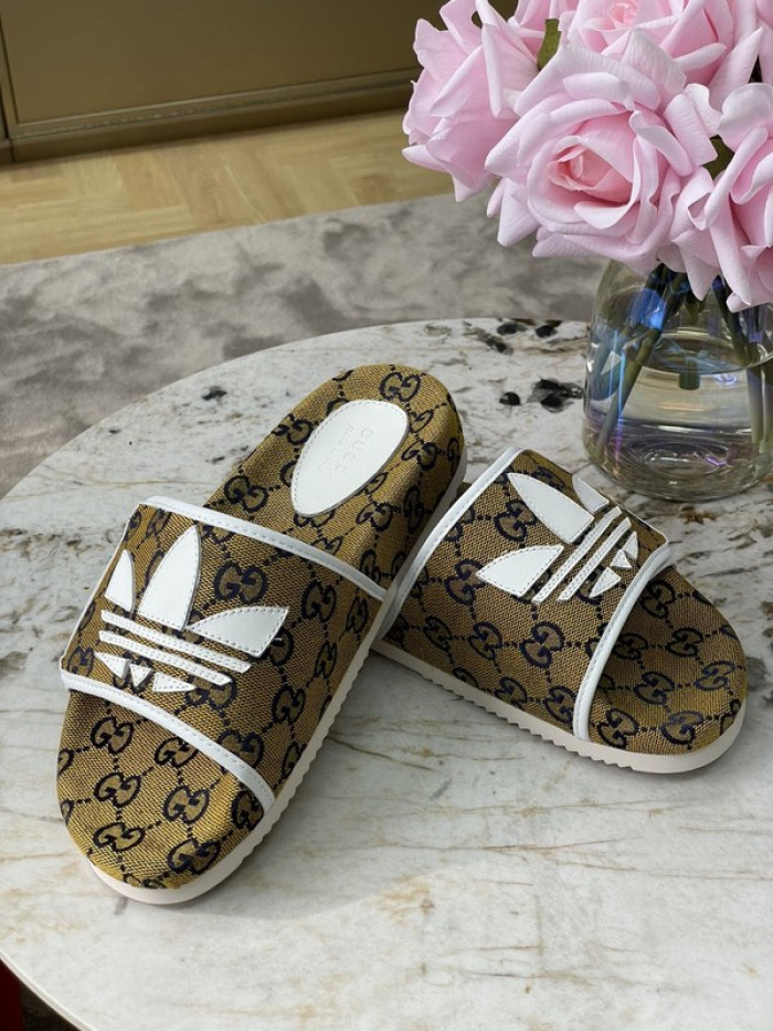gu x a*d*das sandal