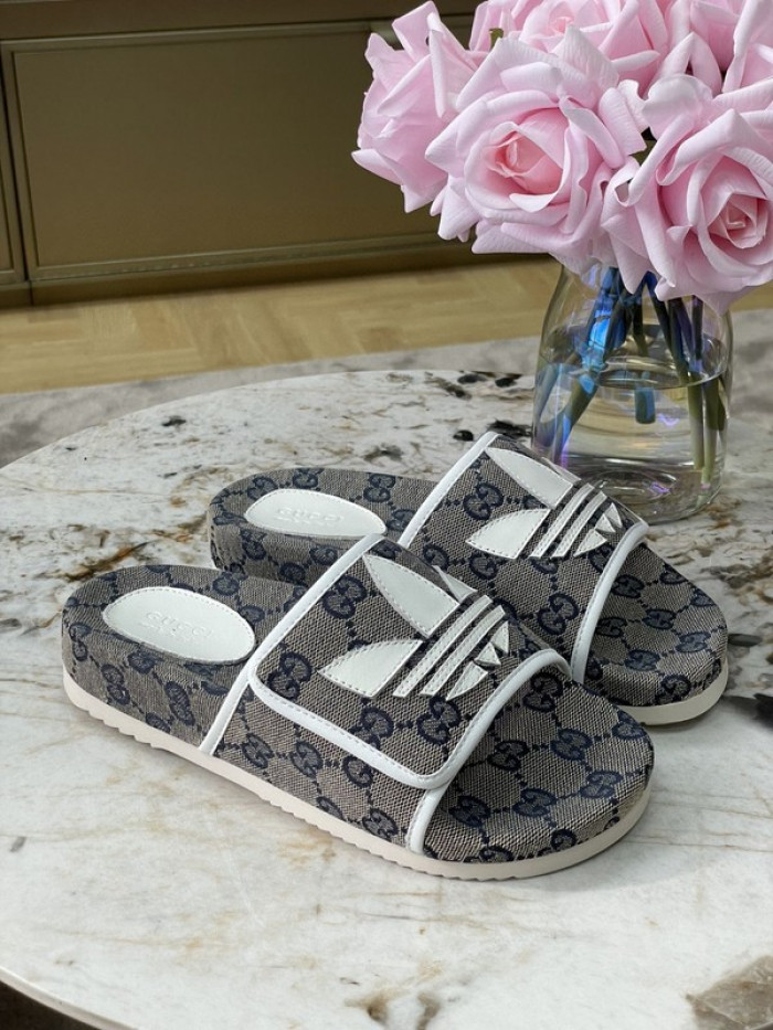 gu x a*d*das sandal