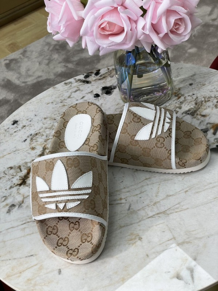 gu x a*d*das sandal