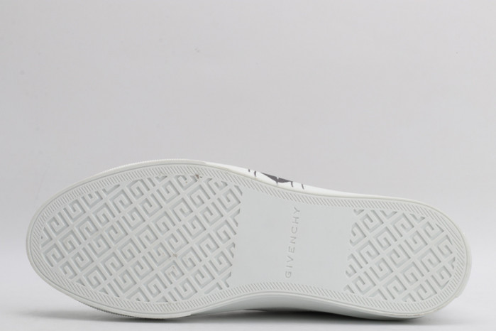 give*chy shoes
